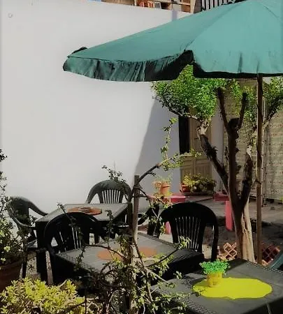 招待所 Casa Vacanze E Affittacamere Isola Di *