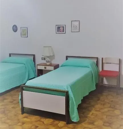 招待所 Casa Vacanze E Affittacamere Isola Di *